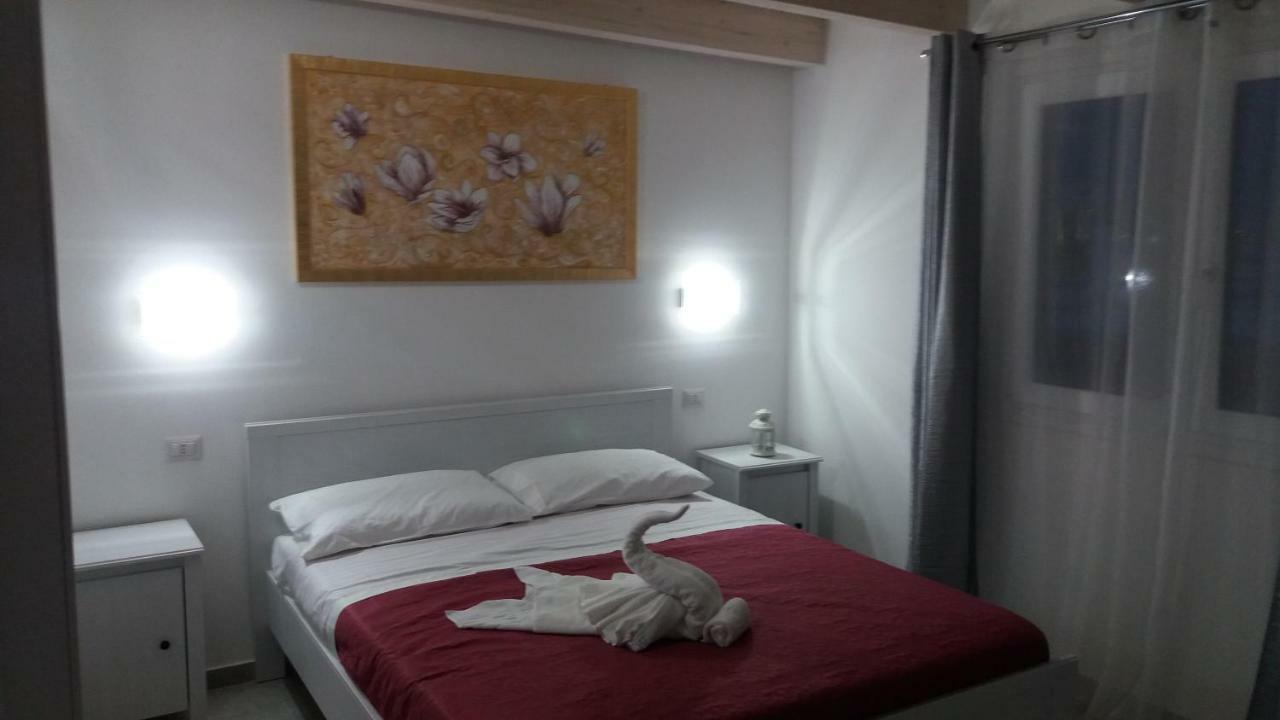 B&B Lady Jolanda 포르토 세자레오 외부 사진